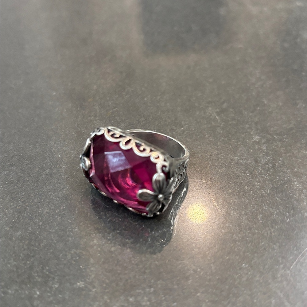 Silpada berry-licius raspberry Ring - Picture 4 of 17